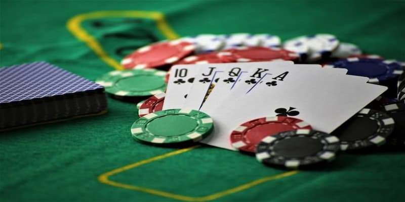 Game bài xì tố đổi thưởng